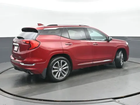 Another view of 2018 GMC Terrain Denali for sale in Highland Park, IL at Gravity Autos Chicago