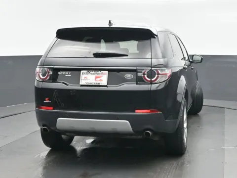 More photos of 2018 Land Rover Discovery Sport HSE at Gravity Autos Chicago, IL