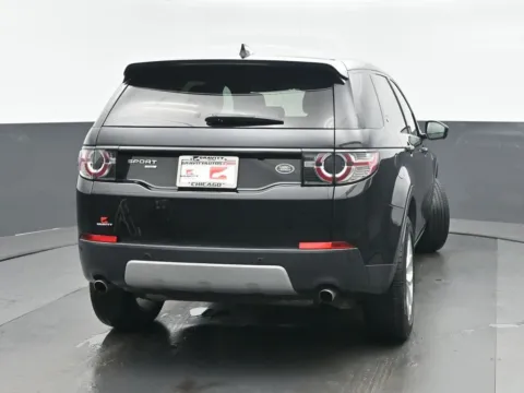 More photos of 2018 Land Rover Discovery Sport HSE at Gravity Autos Chicago, IL