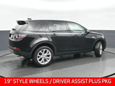 Another view of 2018 Land Rover Discovery Sport HSE for sale in Highland Park, IL at Gravity Autos Chicago