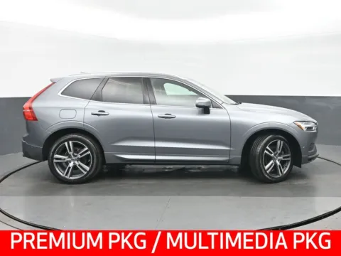 Photos of 2019 Volvo XC60 T5 Momentum for sale in Highland Park, IL at Gravity Autos Chicago