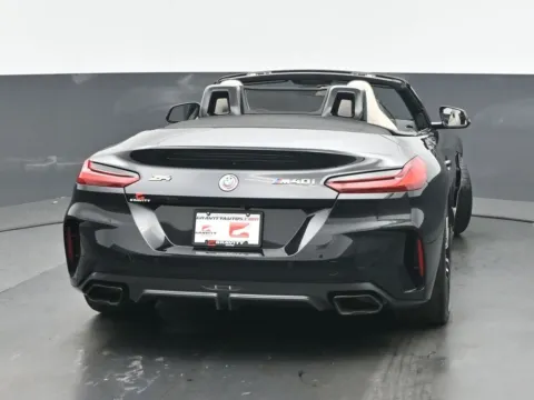 More photos of 2023 BMW Z4 sDrive M40i at Gravity Autos Chicago, IL
