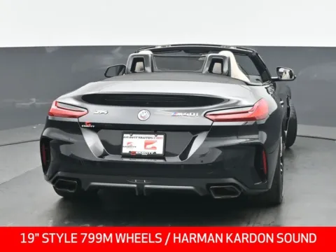 More photos of 2023 BMW Z4 sDrive M40i at Gravity Autos Chicago, IL