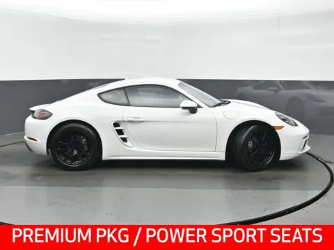 Photos of 2021 Porsche 718 Cayman for sale in Highland Park, IL at Gravity Autos Chicago