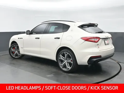 More photos of 2019 Maserati Levante S GranSport at Gravity Autos Chicago, IL