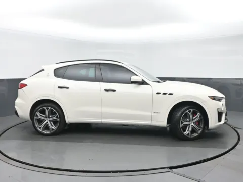 Photos of 2019 Maserati Levante S GranSport for sale in Highland Park, IL at Gravity Autos Chicago