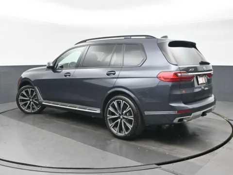 More photos of 2022 BMW X7 xDrive40i at Gravity Autos Chicago, IL