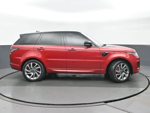 Photos of 2018 Land Rover Range Rover Sport HSE Dynamic for sale in Highland Park, IL at Gravity Autos Chicago