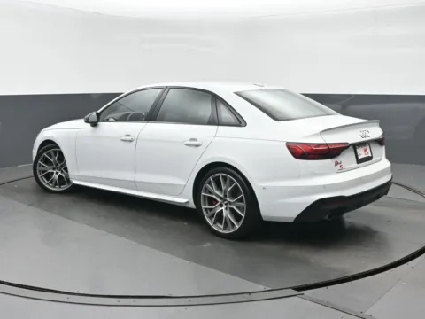 More photos of 2020 Audi S4 3.0T Prestige at Gravity Autos Chicago, IL