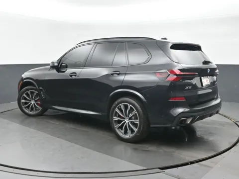 More photos of 2024 BMW X5 xDrive40i at Gravity Autos Chicago, IL
