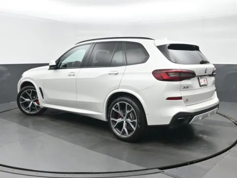 More photos of 2021 BMW X5 xDrive40i at Gravity Autos Chicago, IL