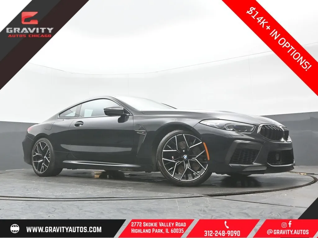 2022 BMW M8