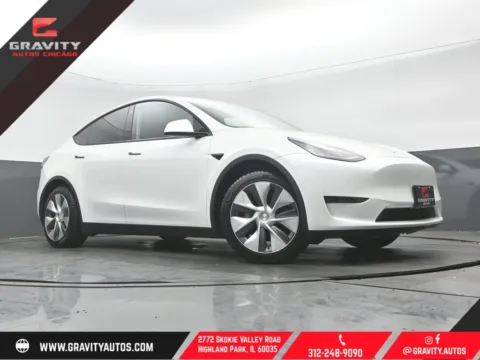 White 2021 Tesla Model Y Long Range for sale in Highland Park, IL