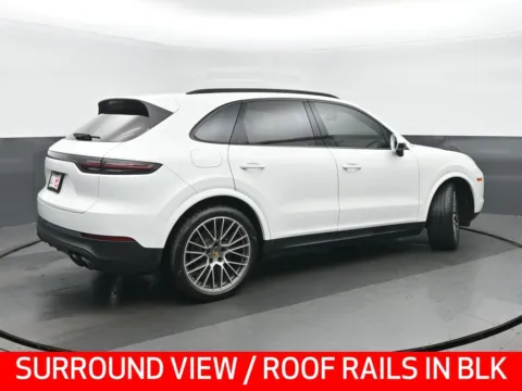 Another view of 2023 Porsche Cayenne Platinum Edition for sale in Highland Park, IL at Gravity Autos Chicago