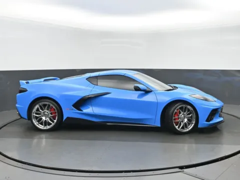 Photos of 2021 Chevrolet Corvette Stingray for sale in Highland Park, IL at Gravity Autos Chicago