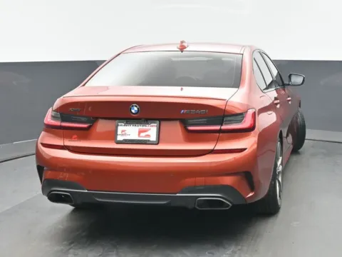 More photos of 2021 BMW 3 Series M340i xDrive at Gravity Autos Chicago, IL