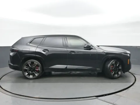 Photos of 2023 BMW XM for sale in Highland Park, IL at Gravity Autos Chicago