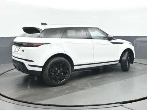 Another view of 2020 Land Rover Range Rover Evoque SE for sale in Highland Park, IL at Gravity Autos Chicago