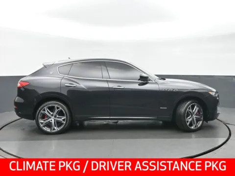 Photos of 2019 Maserati Levante S GranLusso for sale in Highland Park, IL at Gravity Autos Chicago