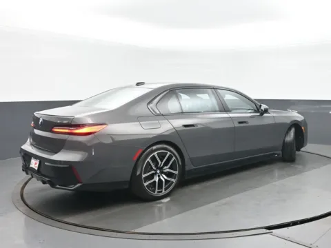 Another view of 2023 BMW i7 xDrive60 for sale in Highland Park, IL at Gravity Autos Chicago