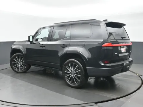 More photos of 2024 Lexus GX 550 Luxury+ at Gravity Autos Chicago, IL