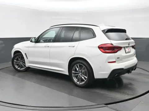 More photos of 2019 BMW X3 M40i at Gravity Autos Chicago, IL