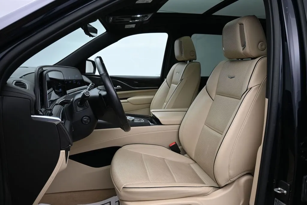 2021 Cadillac Escalade Premium Luxury - Photo 10