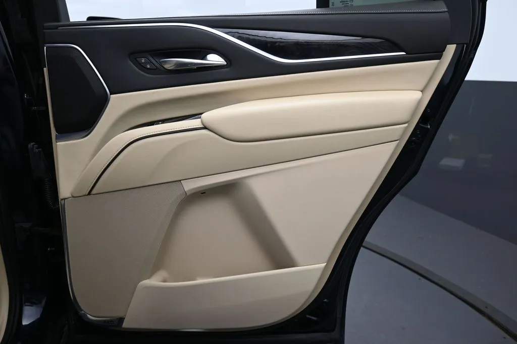 2021 Cadillac Escalade Premium Luxury - Photo 26