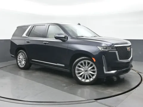 More photos of 2021 Cadillac Escalade Premium Luxury at Gravity Autos Chicago, IL