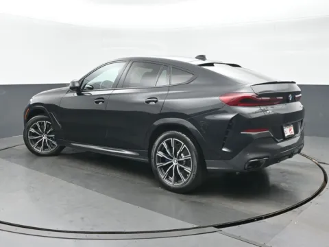 More photos of 2023 BMW X6 M50i at Gravity Autos Chicago, IL