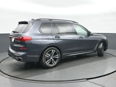 Another view of 2020 BMW X7 M50i for sale in Highland Park, IL at Gravity Autos Chicago