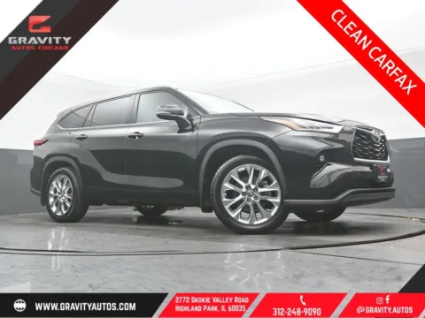 Black 2022 Toyota Highlander Limited for sale in Highland Park, IL