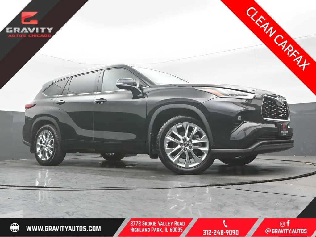 Black 2022 Toyota Highlander Limited for sale in Highland Park, IL