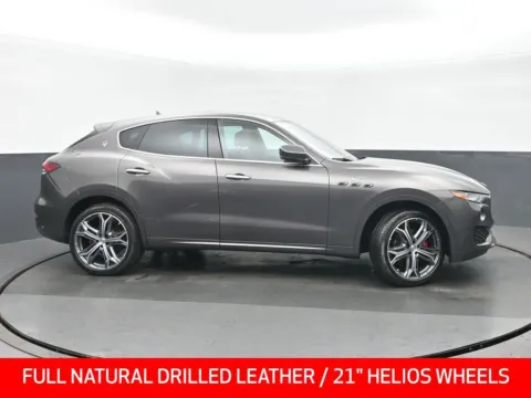 Photos of 2023 Maserati Levante GT for sale in Highland Park, IL at Gravity Autos Chicago