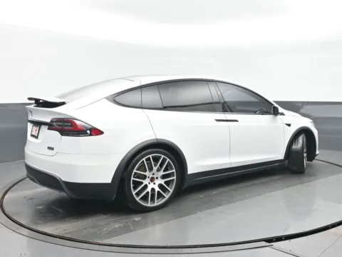 Another view of 2022 Tesla Model X Plaid for sale in Highland Park, IL at Gravity Autos Chicago