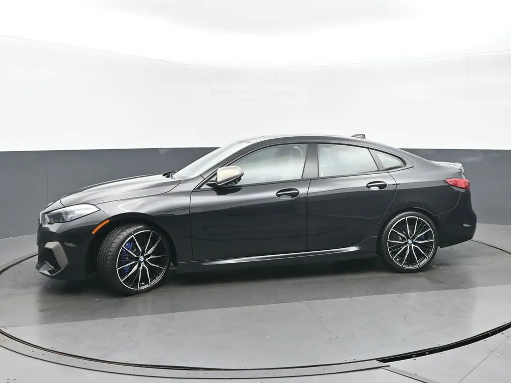 2023 BMW 2 Series M235i - Photo 6