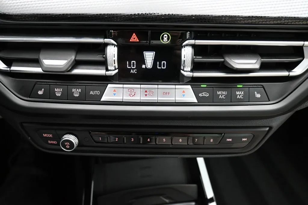 2023 BMW 2 Series M235i - Photo 18