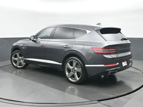 More photos of 2021 Genesis GV80 3.5T at Gravity Autos Chicago, IL