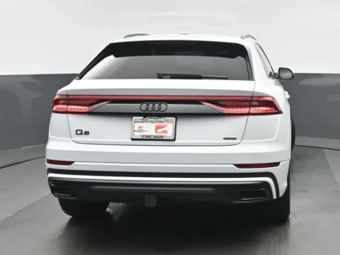 More photos of 2023 Audi Q8 55 Prestige at Gravity Autos Chicago, IL