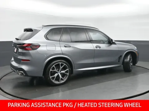 Another view of 2024 BMW X5 xDrive40i for sale in Highland Park, IL at Gravity Autos Chicago