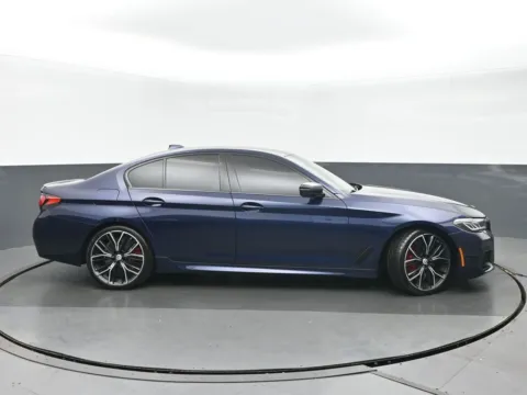 Photos of 2023 BMW 5 Series M550i xDrive for sale in Highland Park, IL at Gravity Autos Chicago
