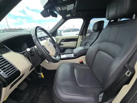 More photos of 2020 Land Rover Range Rover HSE at Gravity Autos Chicago, IL