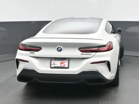 More photos of 2021 BMW 8 Series M850i xDrive at Gravity Autos Chicago, IL