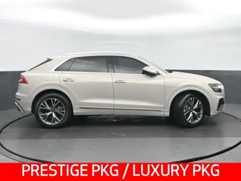Photos of 2023 Audi Q8 55 Prestige for sale in Highland Park, IL at Gravity Autos Chicago