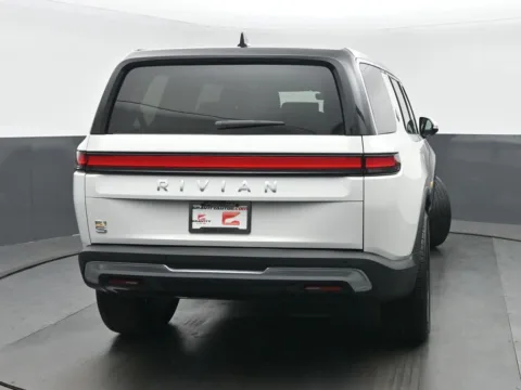 More photos of 2024 Rivian R1S Adventure at Gravity Autos Chicago, IL