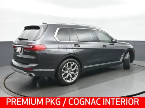 Another view of 2019 BMW X7 xDrive40i for sale in Highland Park, IL at Gravity Autos Chicago