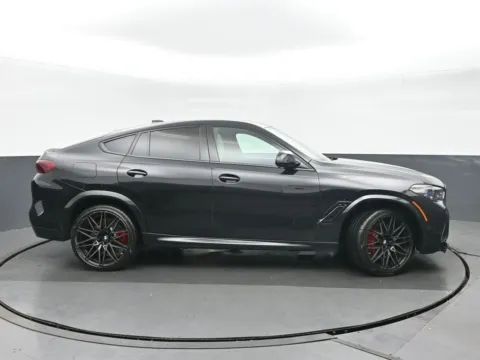 Photos of 2022 BMW X6 M for sale in Highland Park, IL at Gravity Autos Chicago