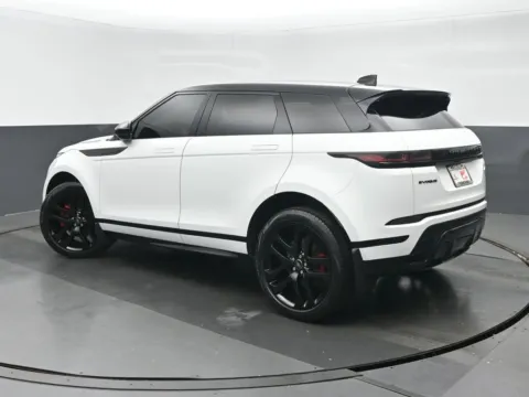 More photos of 2022 Land Rover Range Rover Evoque R-Dynamic SE at Gravity Autos Chicago, IL