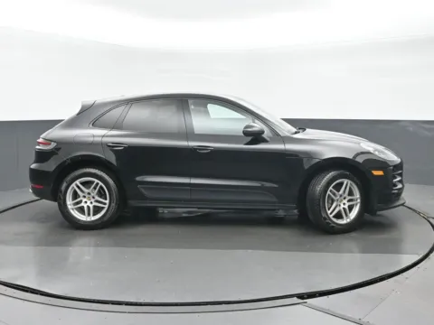 Photos of 2019 Porsche Macan for sale in Highland Park, IL at Gravity Autos Chicago