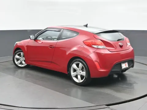 More photos of 2014 Hyundai Veloster at Gravity Autos Chicago, IL